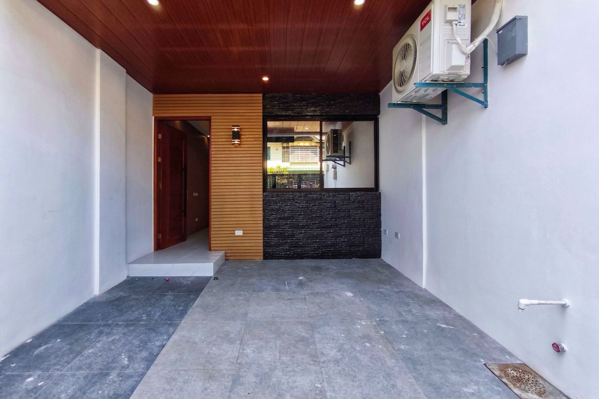 4 Bedroom House for Sale in Pilar, Las Piñas, Metro Manila – photo 4