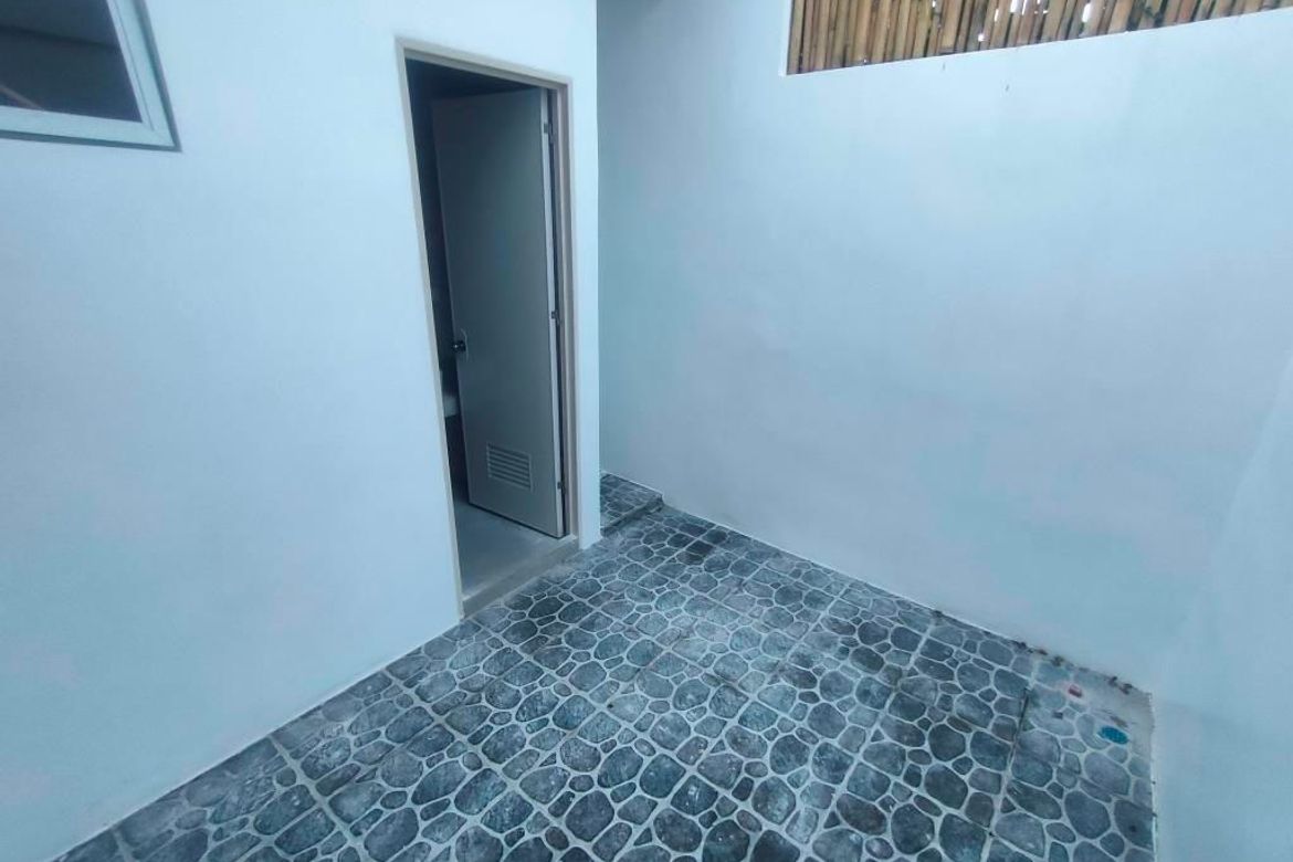 4 Bedroom House for Sale in Pilar, Las Piñas, Metro Manila – photo 8