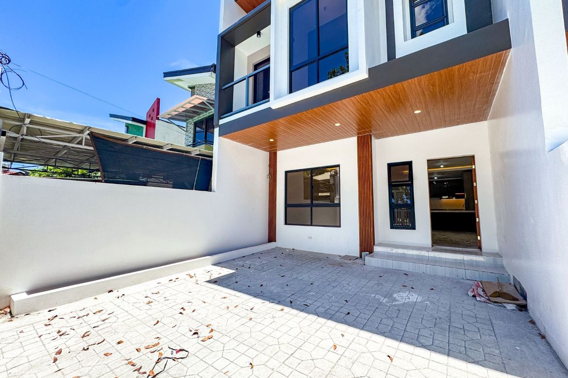 4 Bedroom House for Sale in Pilar, Las Piñas, Metro Manila – photo 5