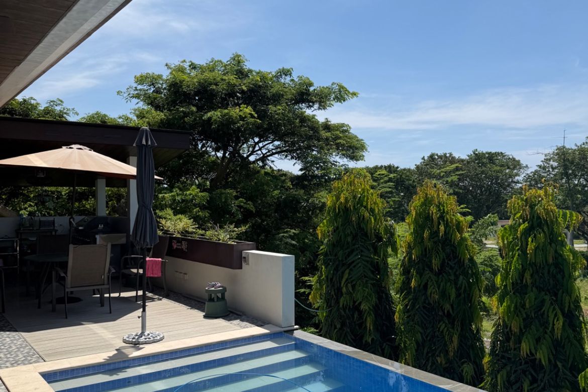 4 Bedroom House for Sale in Playa Calatagan village, Bagong Silang, Calatagan, Batangas – photo 2