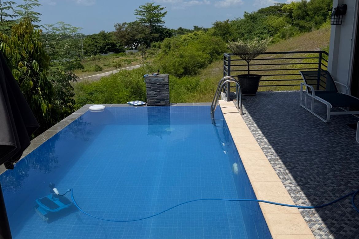 4 Bedroom House for Sale in Playa Calatagan village, Bagong Silang, Calatagan, Batangas – photo 5