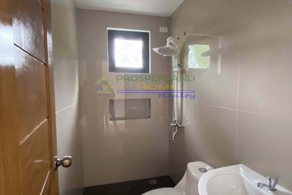 4 Bedroom House for Sale in Poblacion Barangay 6, Lipa, Batangas – photo 3