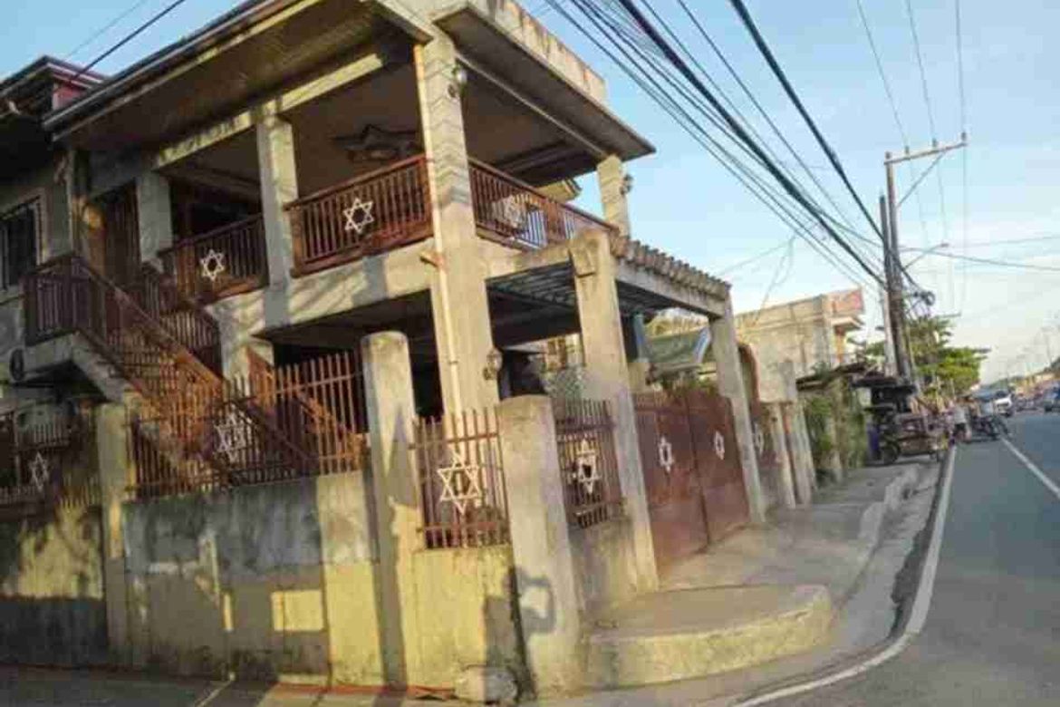 4 Bedroom House for Sale in Poblacion, Candelaria, Quezon