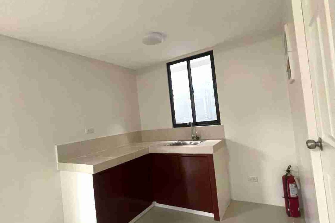 4 Bedroom House for Sale in Poblacion, Cordoba, Cebu – photo 2