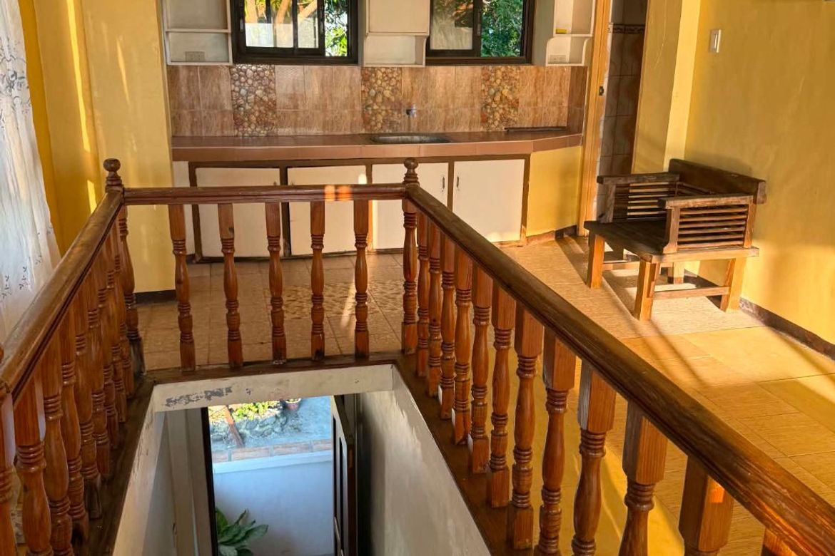 4 Bedroom House for Sale in Poblacion East, Rosario, La Union – photo 2