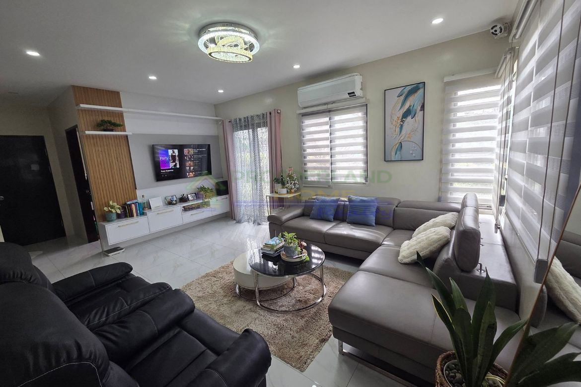 4 Bedroom House for Sale in Poblacion I-A, Imus, Cavite