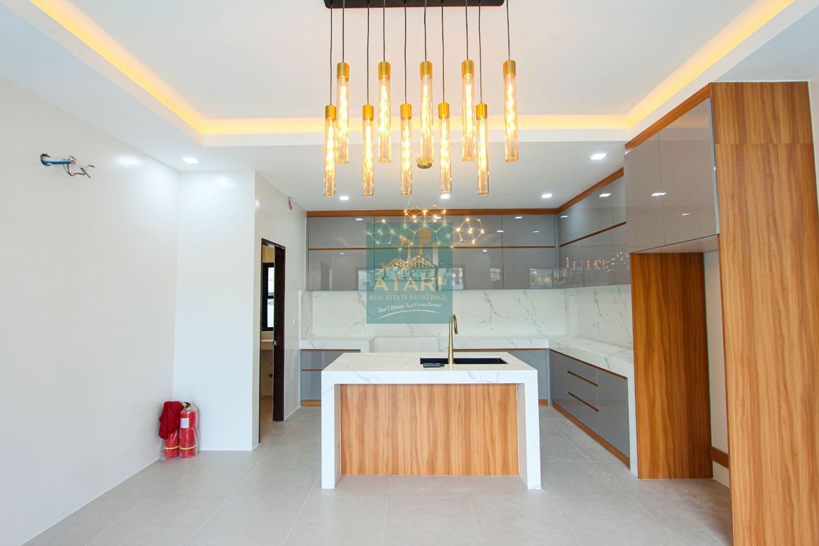 4 Bedroom House for Sale in Poblacion Occidental, Consolacion, Cebu