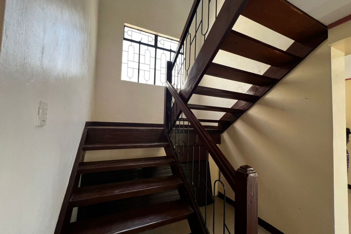 4 Bedroom House for Sale in Poblacion, Zamboanguita, Negros Oriental – photo 8