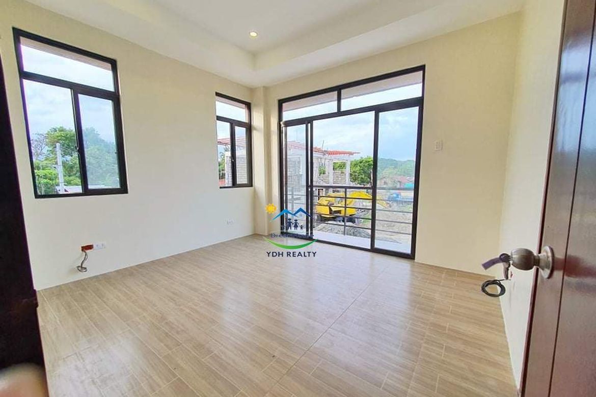4 Bedroom House for Sale in Pooc, Talisay, Cebu – photo 3