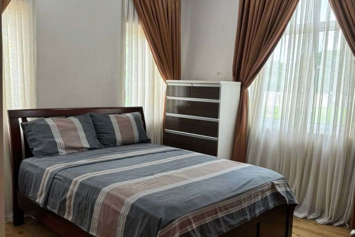 4 Bedroom House for Sale in Portofino Heights, Almanza Dos, Las Piñas, Metro Manila – photo 7