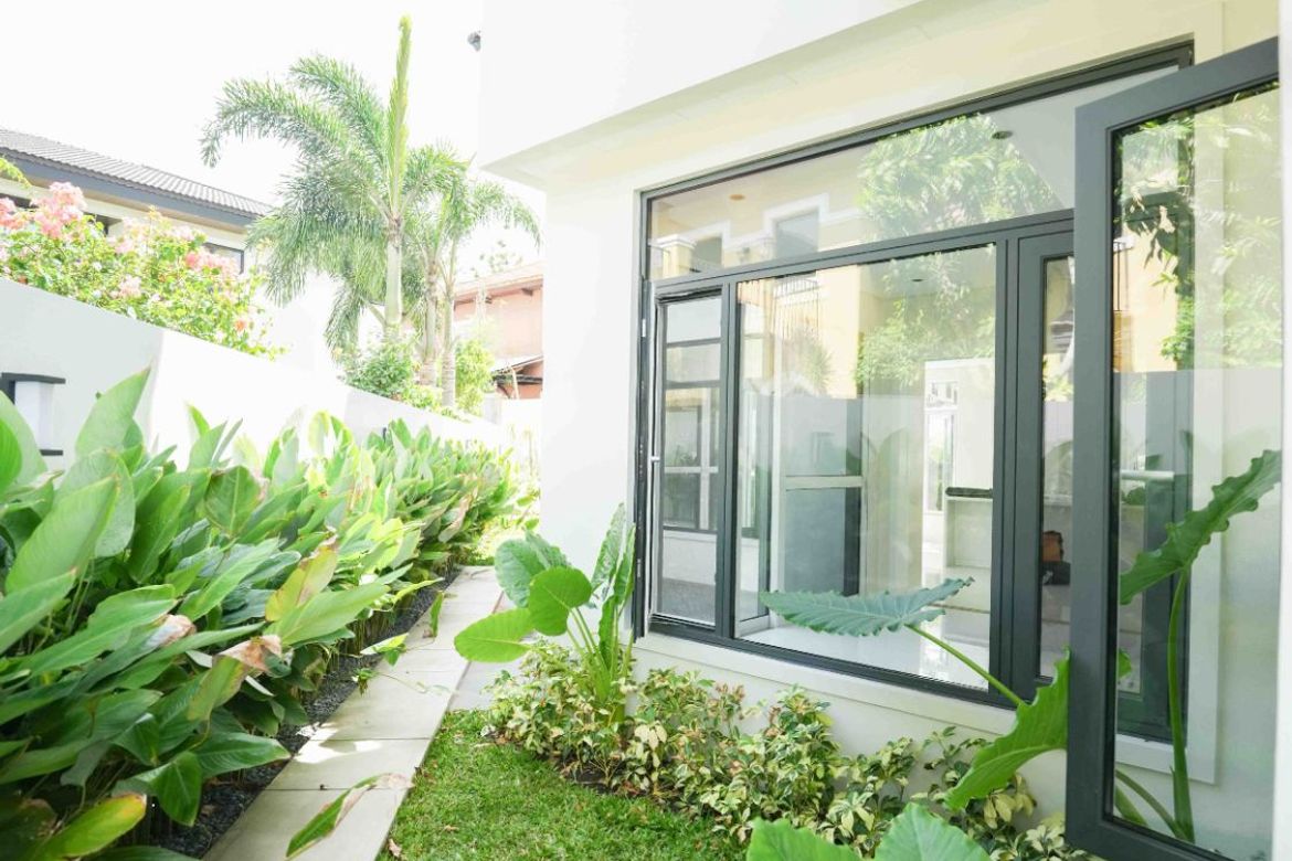 4 Bedroom House for Sale in Portofino Heights, Almanza Dos, Las Piñas, Metro Manila – photo 4
