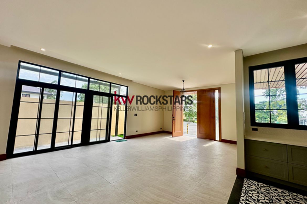 4 Bedroom House for Sale in Portofino Heights, Almanza Dos, Las Piñas, Metro Manila – photo 3