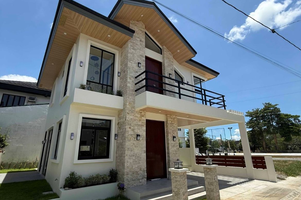4 Bedroom House for Sale in Pramana Residential Park, Malitlit, Santa Rosa, Laguna – photo 2