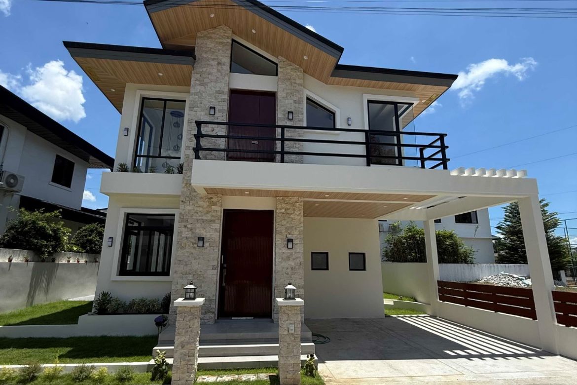 4 Bedroom House for Sale in Pramana Residential Park, Malitlit, Santa Rosa, Laguna – photo 3