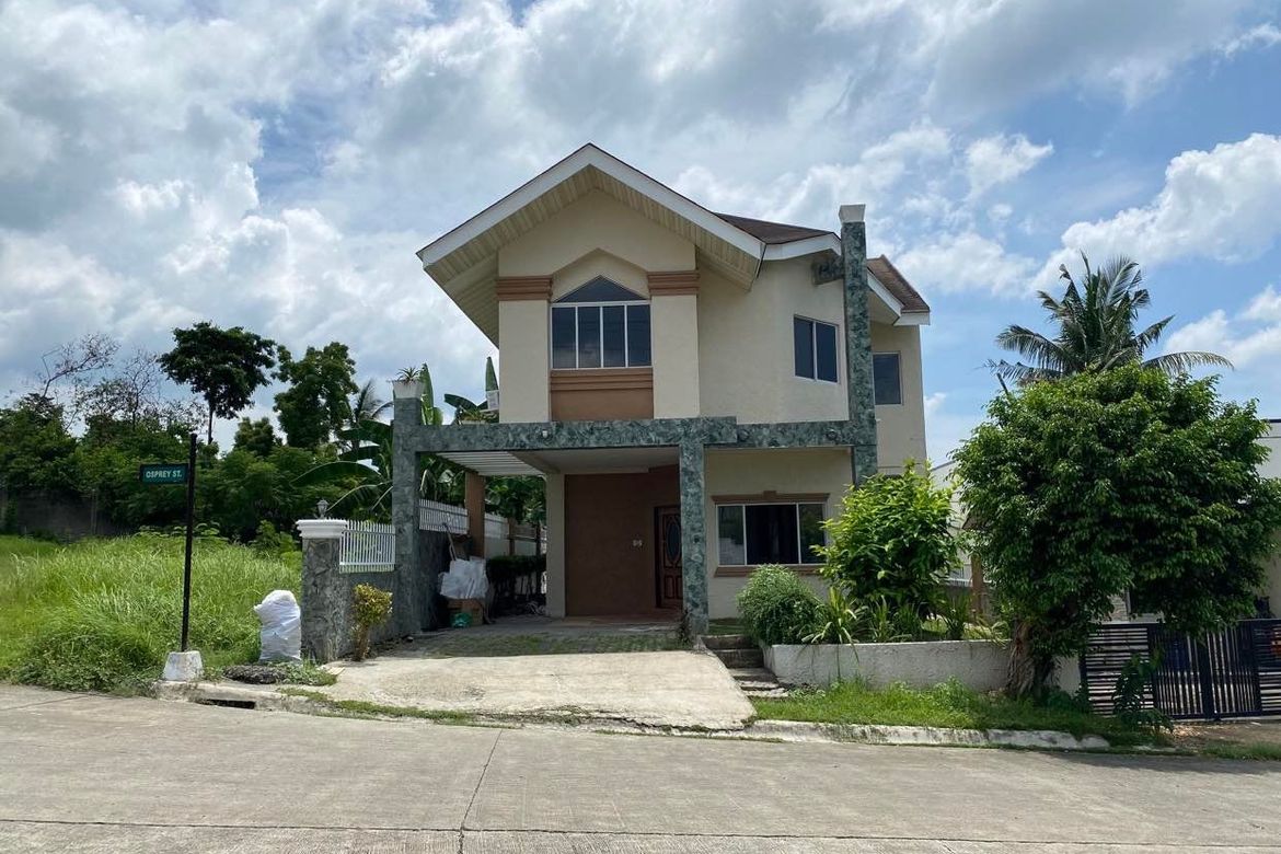 4 Bedroom House for Sale in Pulangbato, Cebu City, Cebu