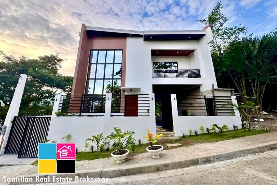 4 Bedroom House for Sale in Pulangbato, Cebu City, Cebu