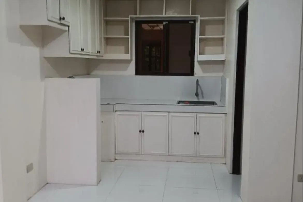 4 Bedroom House for Sale in Pulong Santa Cruz, Santa Rosa, Laguna – photo 8