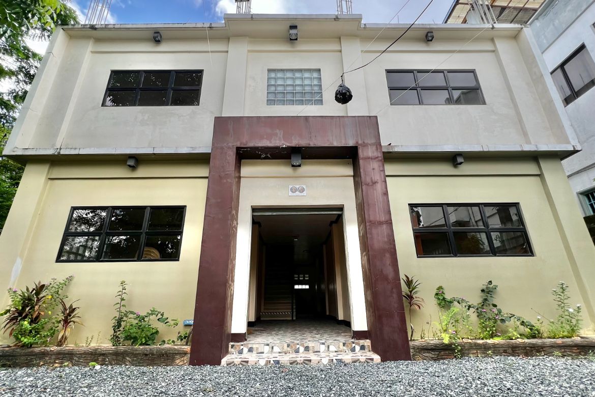 4 Bedroom House for Sale in Pundaquit, San Antonio, Zambales