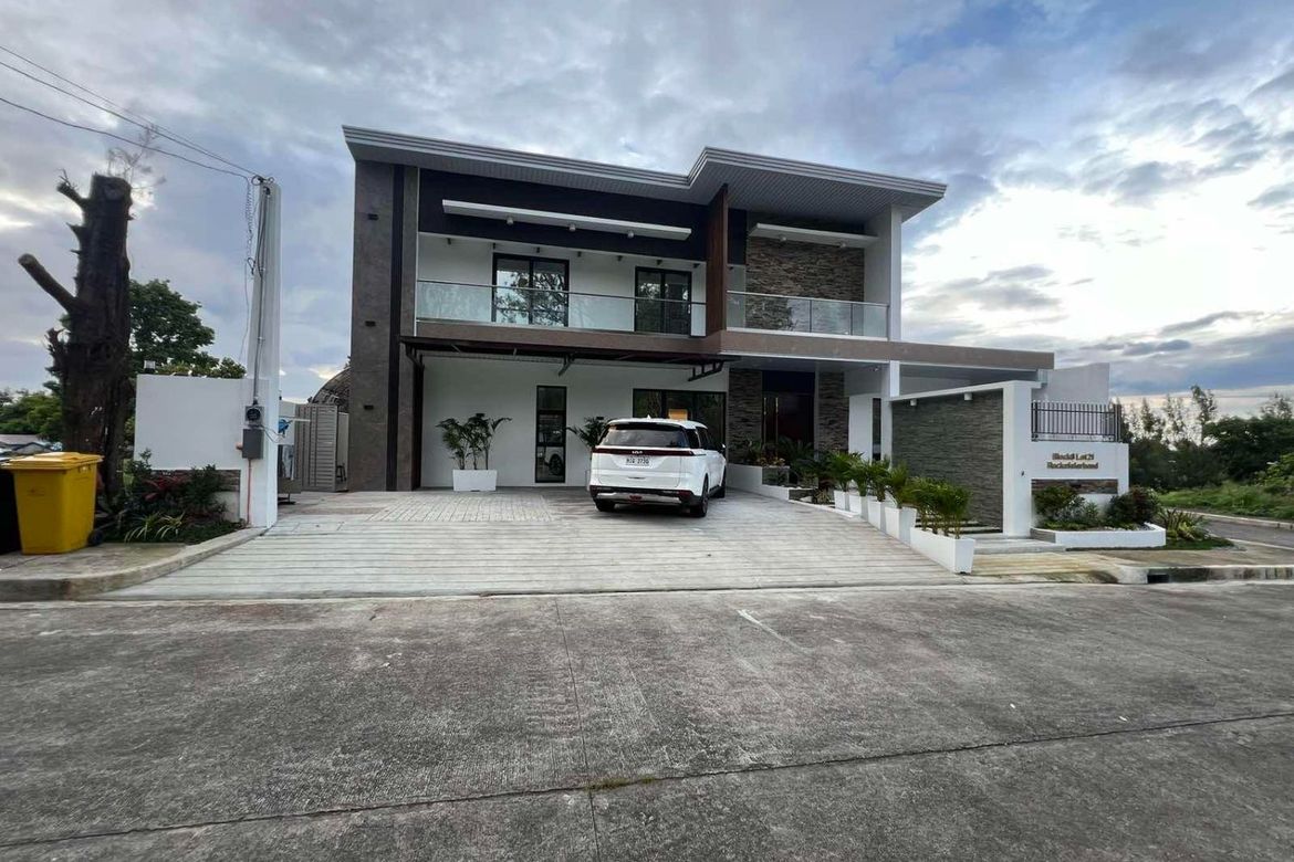 4 Bedroom House for Sale in Royale Tagaytay Estates, Buck Estate, Alfonso, Cavite – photo 8