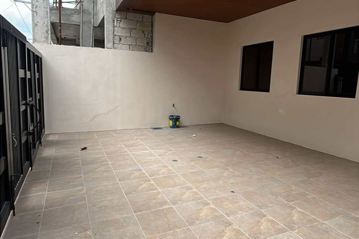 4 Bedroom House for Sale in San Andres, Cainta, Rizal – photo 3