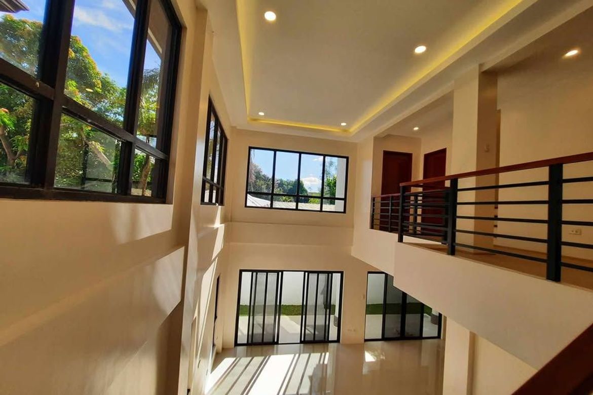 4 Bedroom House for Sale in San Isidro, Cainta, Rizal – photo 2