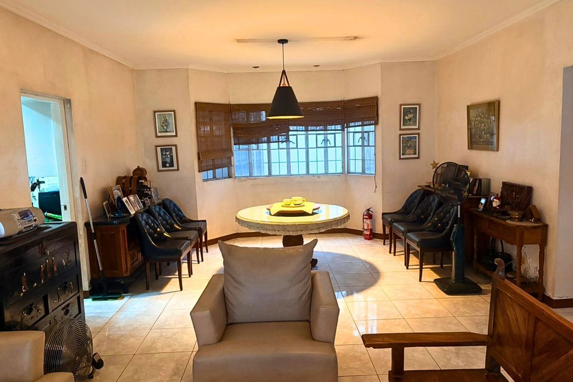 4 Bedroom House for Sale in San Isidro, Cainta, Rizal
