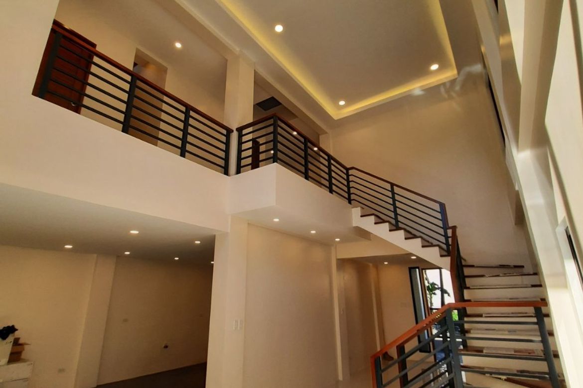 4 Bedroom House for Sale in San Isidro, Cainta, Rizal