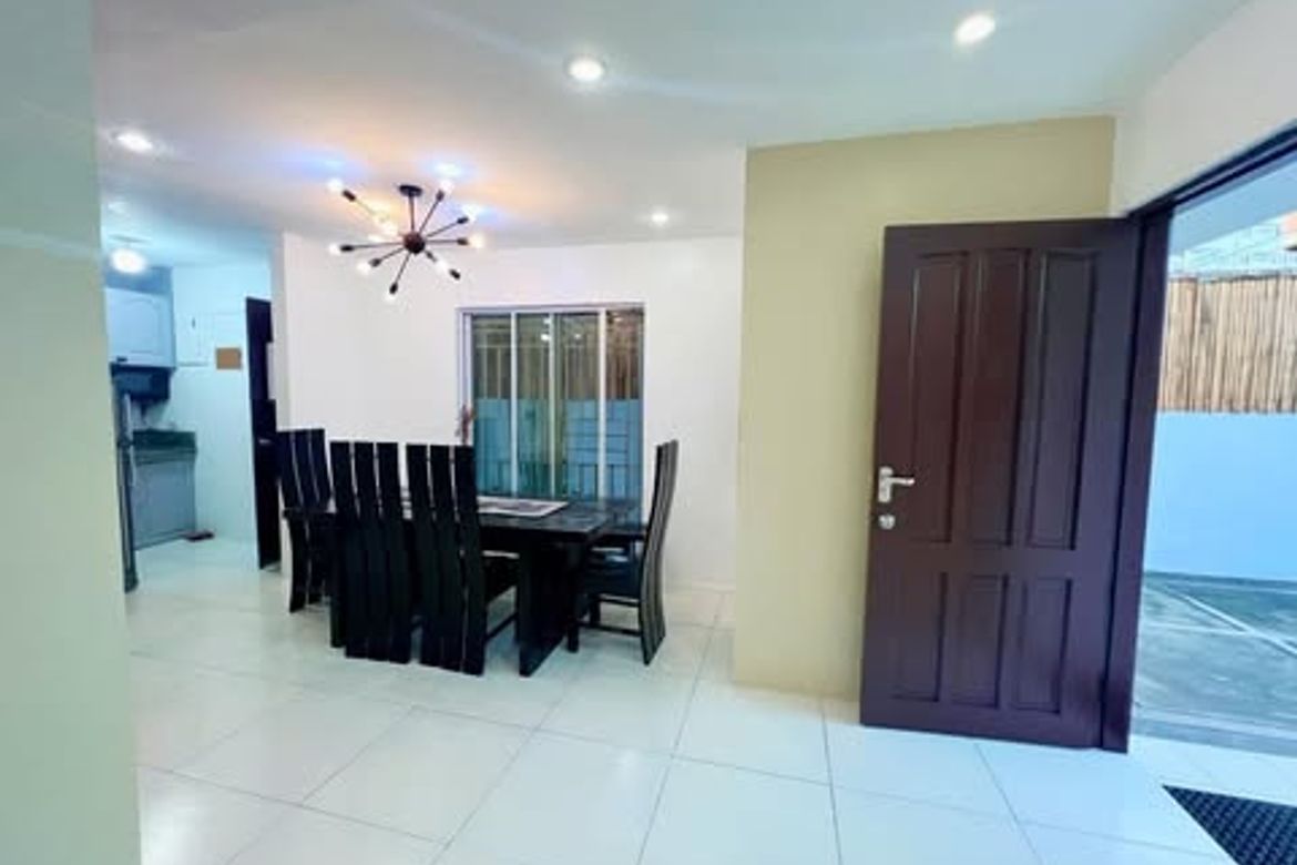 4 Bedroom House for Sale in San Isidro, Cainta, Rizal – photo 3