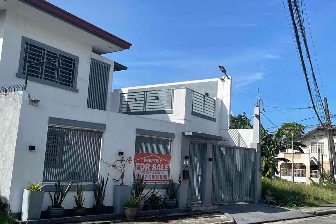 4 Bedroom House for Sale in San Isidro, Cainta, Rizal