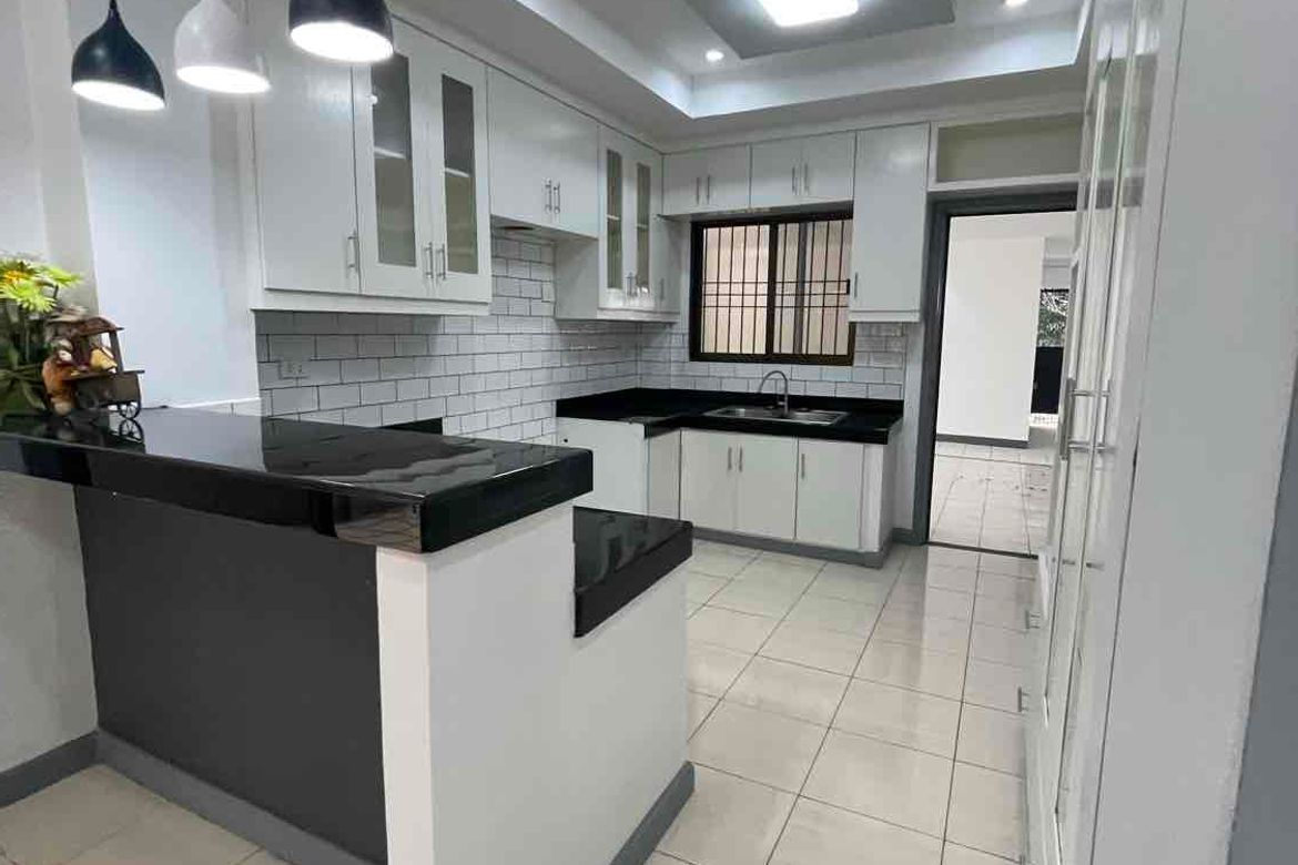 4 Bedroom House for Sale in San Isidro, Cainta, Rizal – photo 7