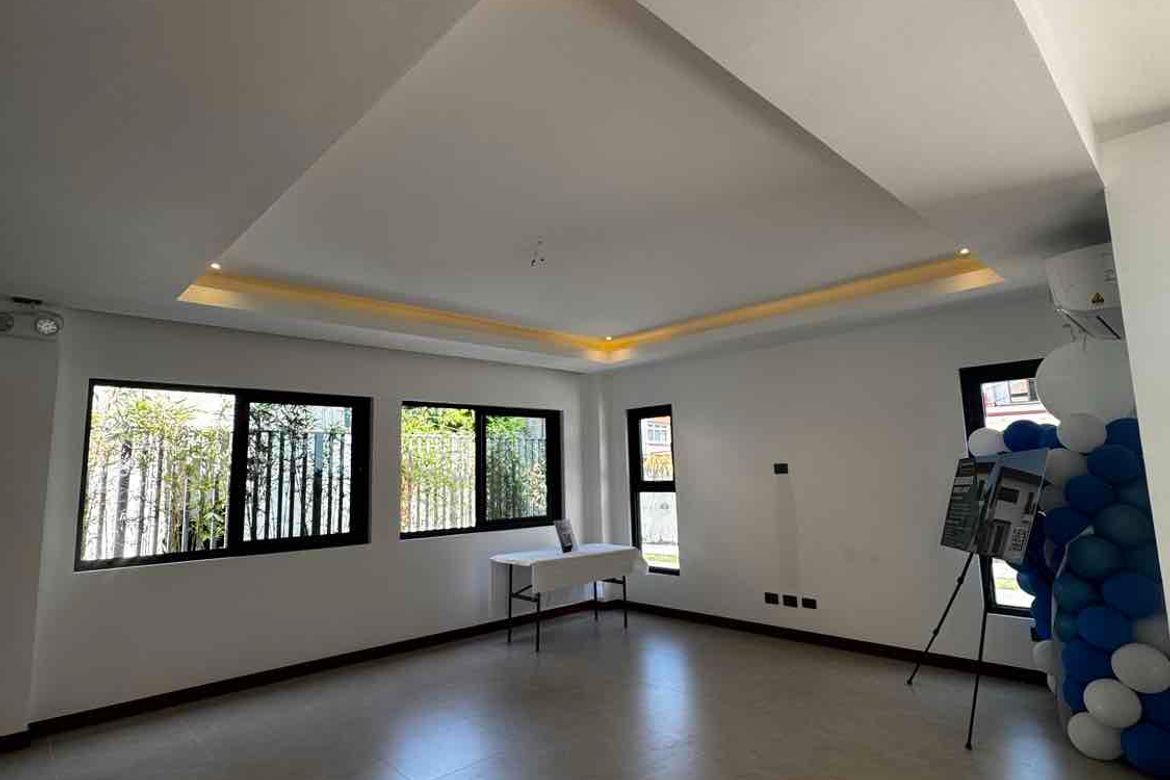 4 Bedroom House for Sale in San Isidro, Parañaque, Metro Manila – photo 8