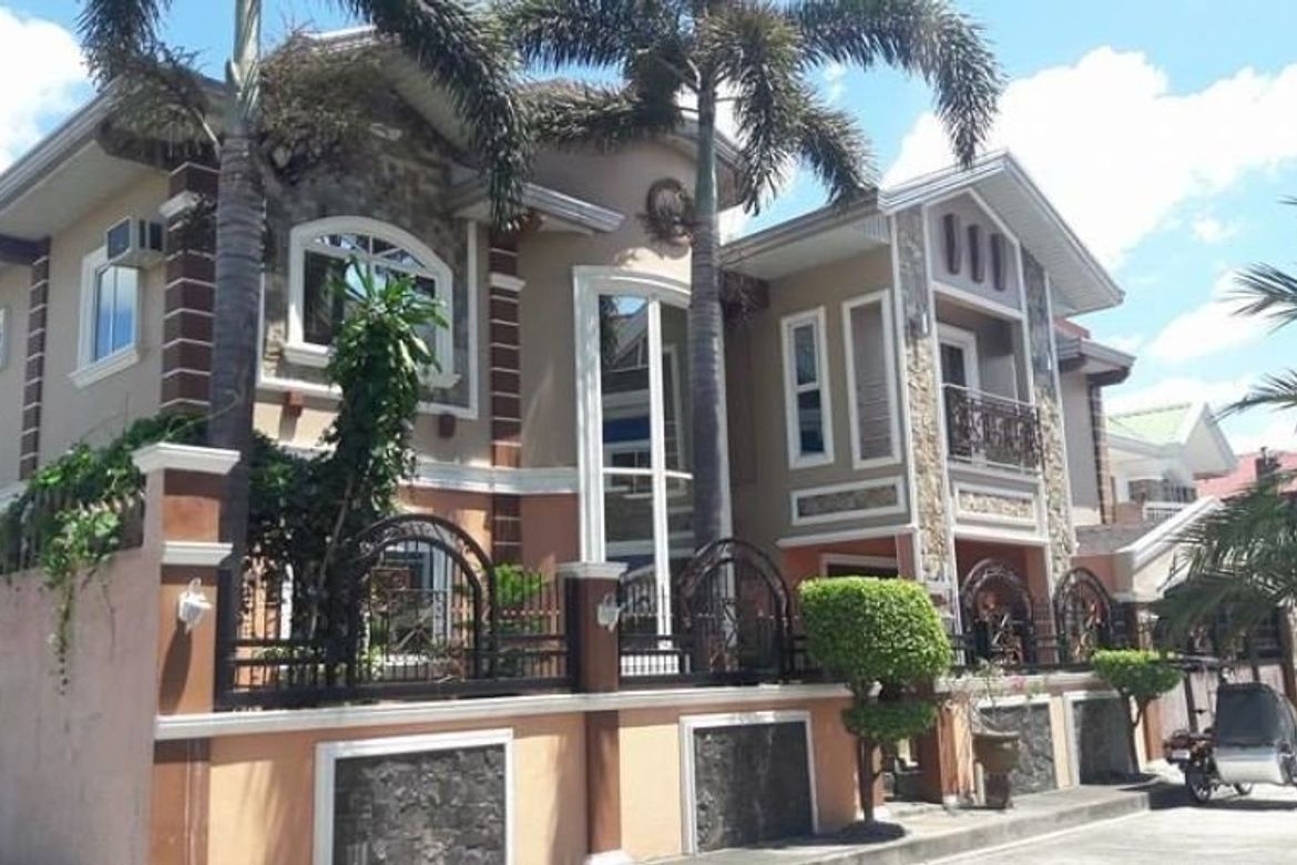 4 Bedroom House for Sale in San Isidro, San Fernando, Pampanga
