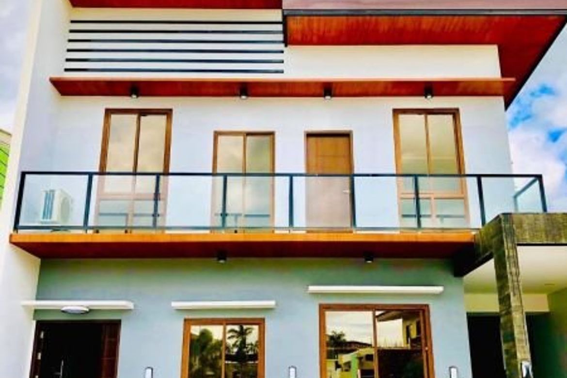 4 Bedroom House for Sale in San Jose, Angeles, Pampanga