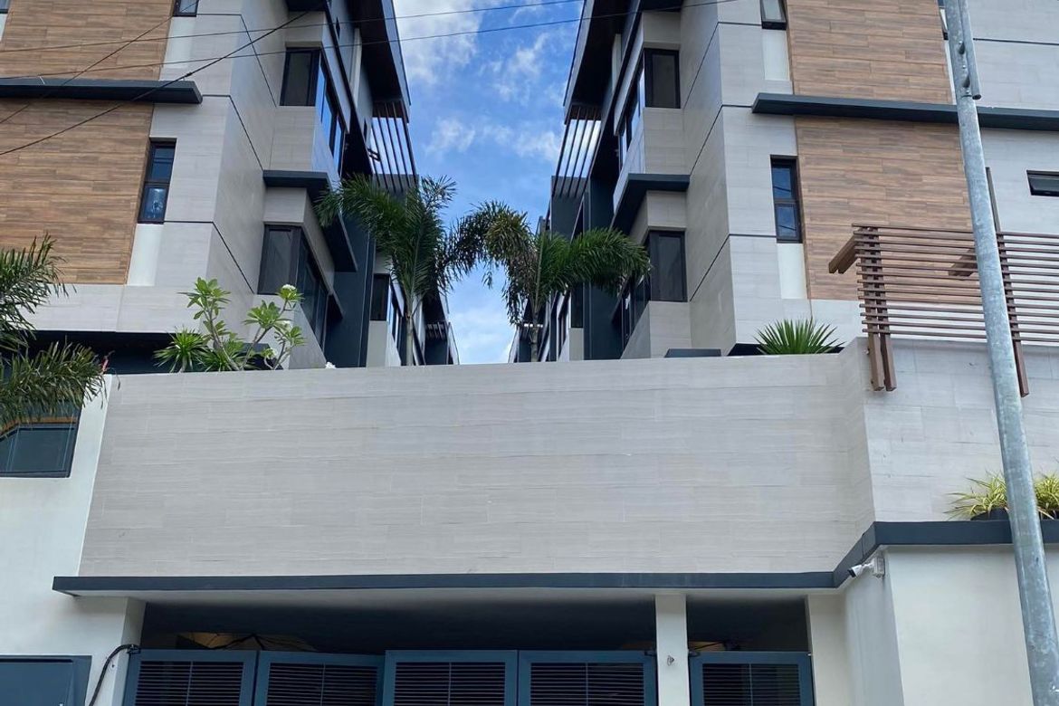 4 Bedroom House for Sale in San Juan, Metro Manila