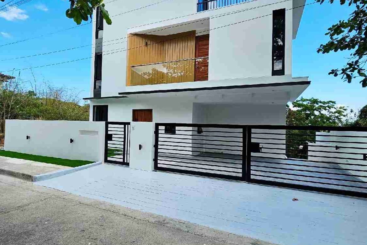 4 Bedroom House for Sale in San Juan, Taytay, Rizal