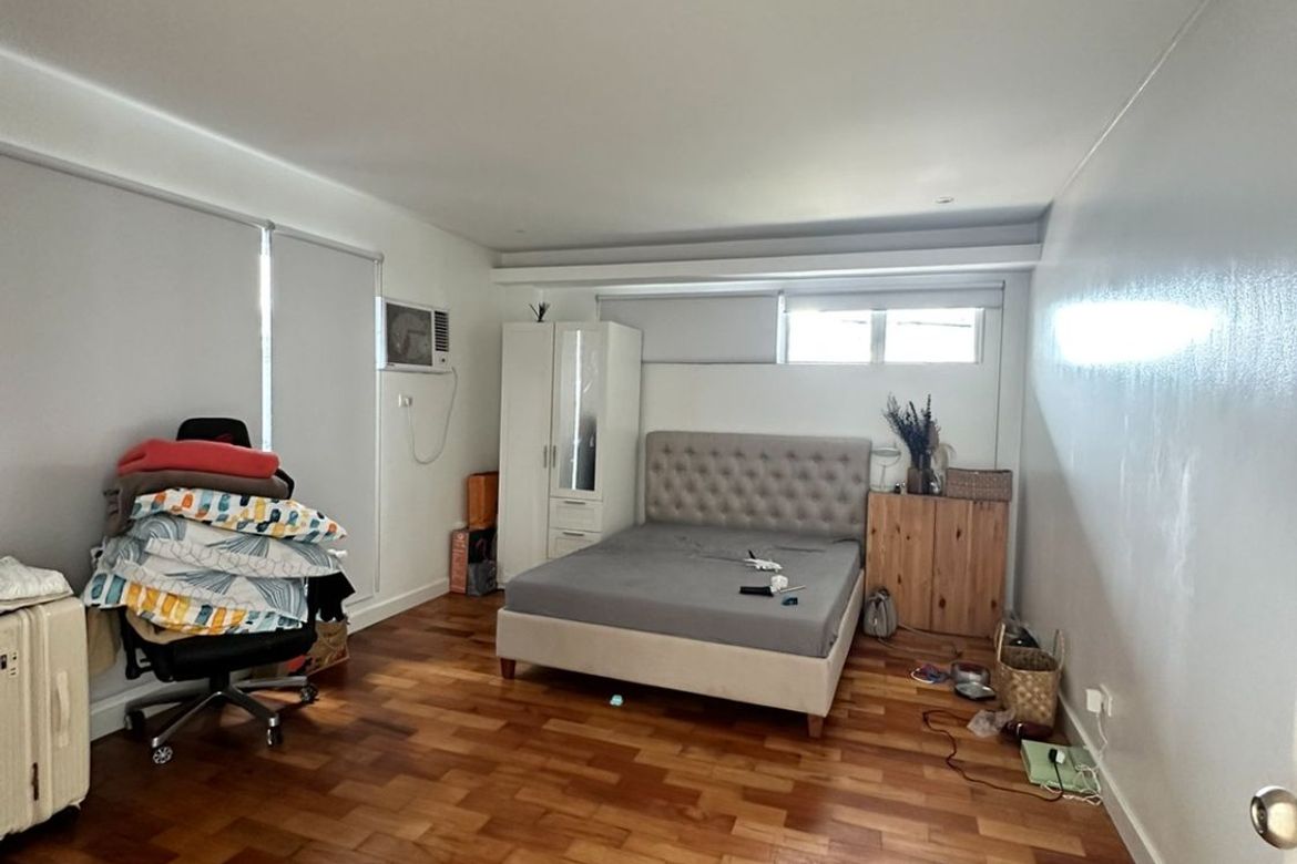 4 Bedroom House for Sale in San Lorenzo, Makati City near MRT-3 Ayala – photo 9