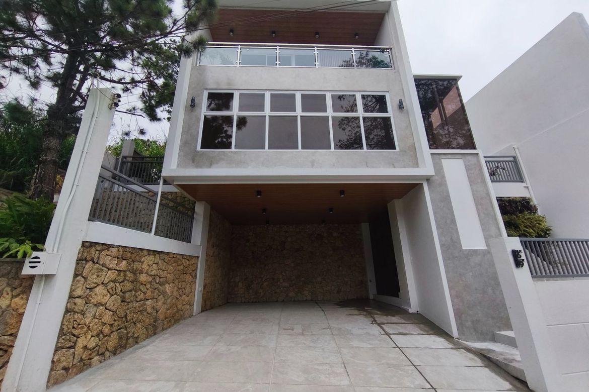 4 Bedroom House for Sale in San Luis Village, Baguio, Benguet