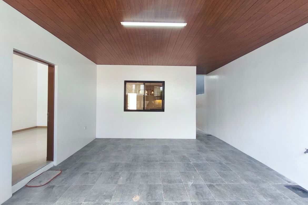 4 Bedroom House for Sale in San Miguel, Pasig, Metro Manila – photo 2