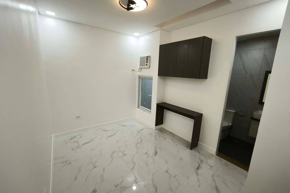 4 Bedroom House for Sale in San Miguel, Pasig, Metro Manila – photo 8