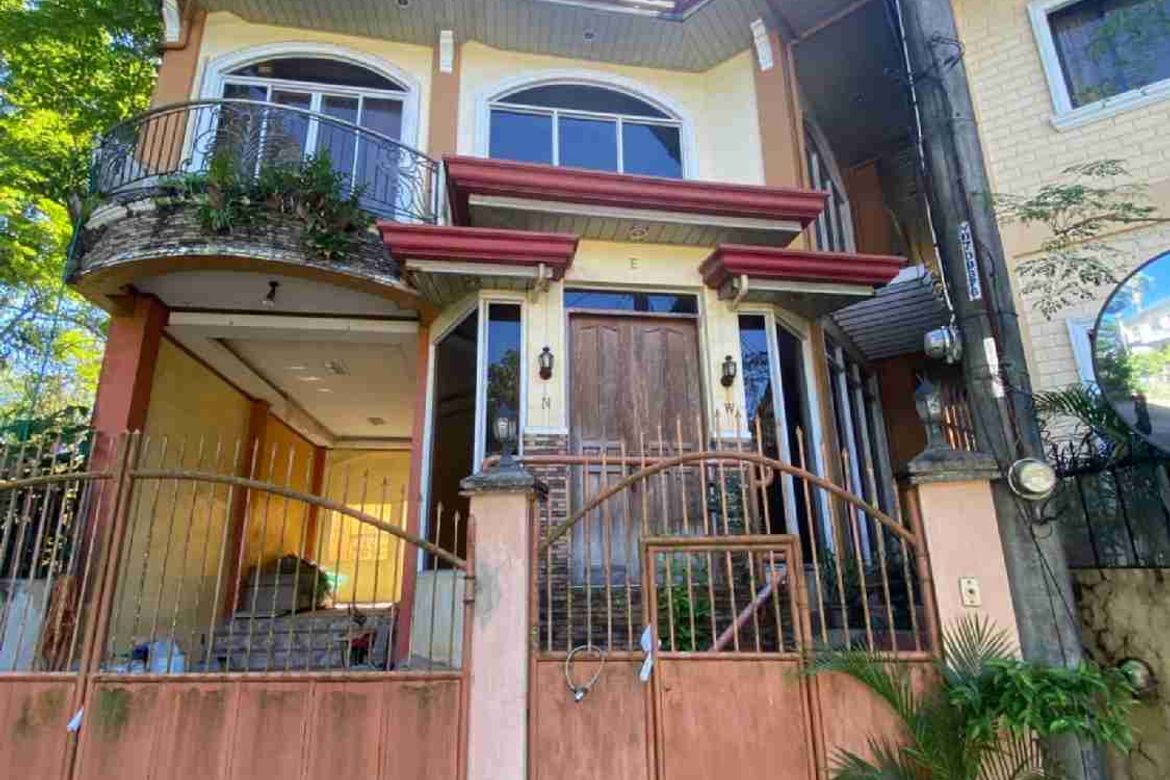 4 Bedroom House for Sale in San Miguel, Pasig, Metro Manila