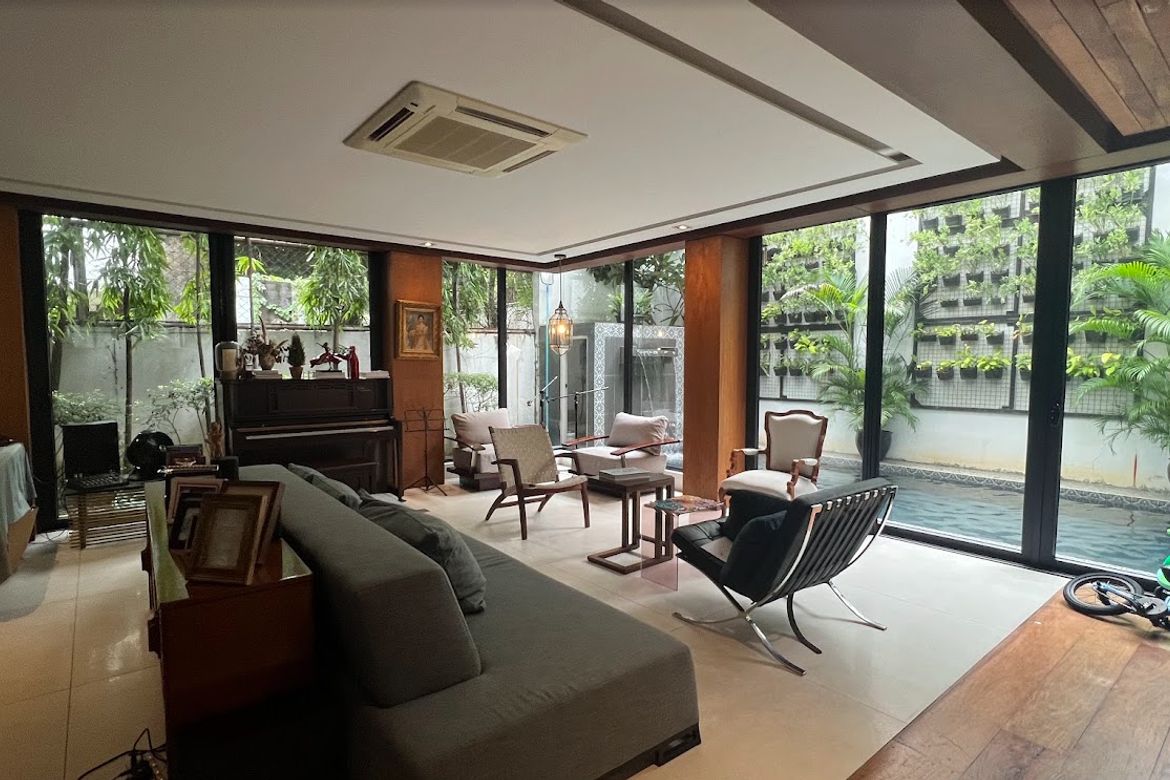 4 Bedroom House for Sale in San Nicolas, Pasig, Metro Manila – photo 2