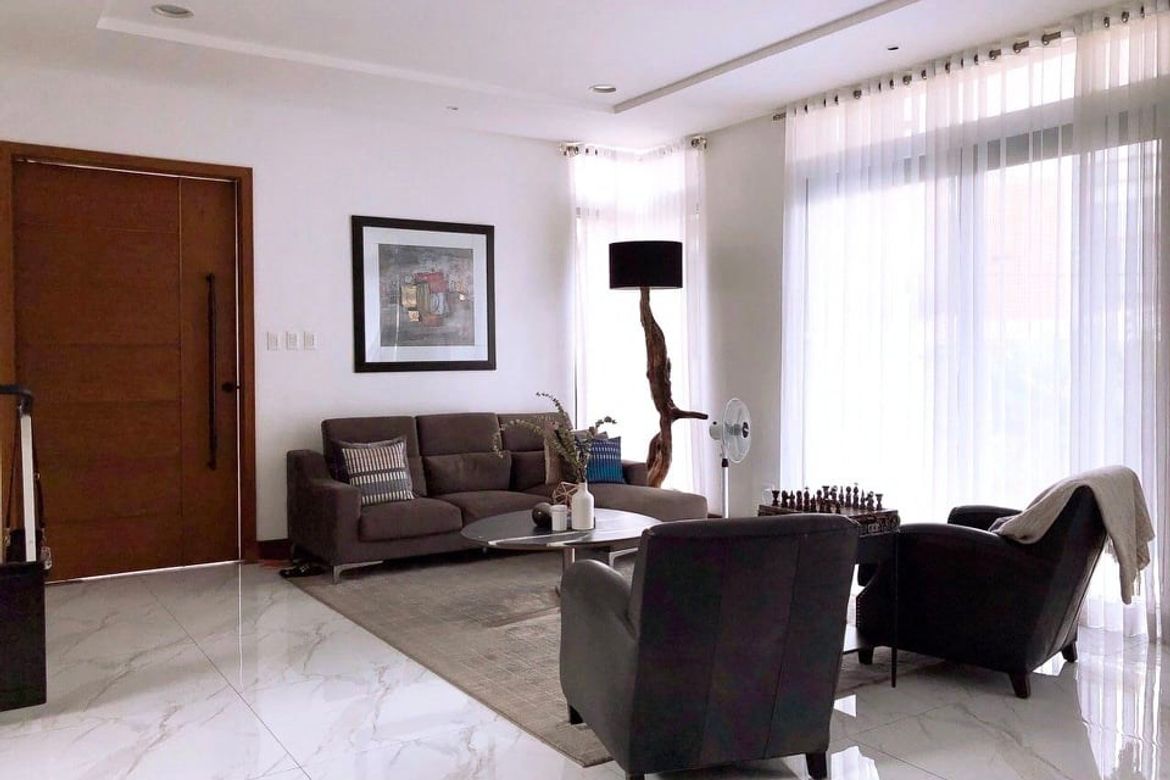 4 Bedroom House for Sale in San Nicolas, Pasig, Metro Manila – photo 2