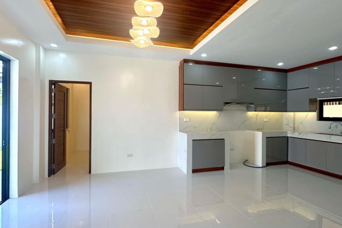 4 Bedroom House for Sale in San Roque, Liloan, Cebu – photo 4