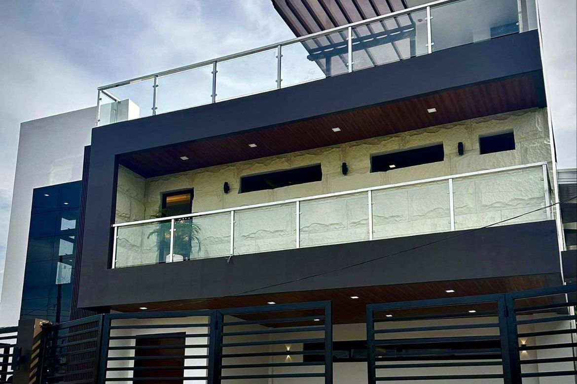 4 Bedroom House for Sale in San Roque, Liloan, Cebu