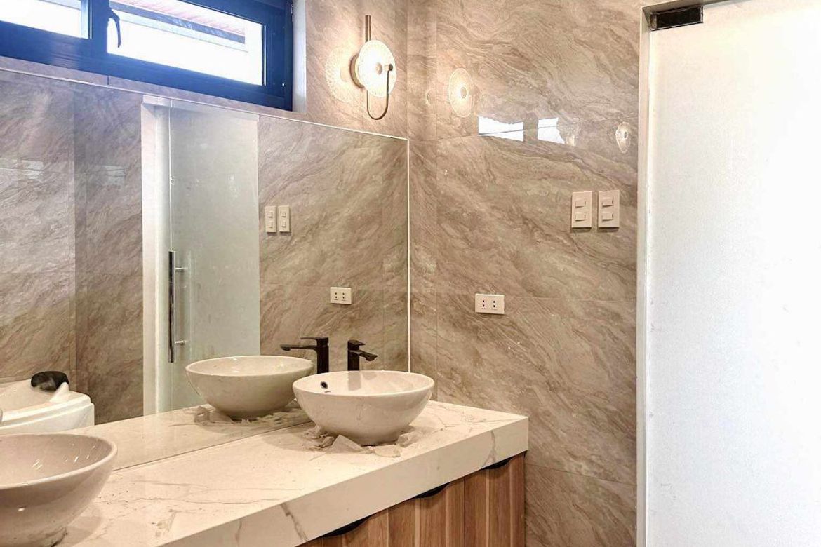 4 Bedroom House for Sale in San Roque, Liloan, Cebu – photo 7