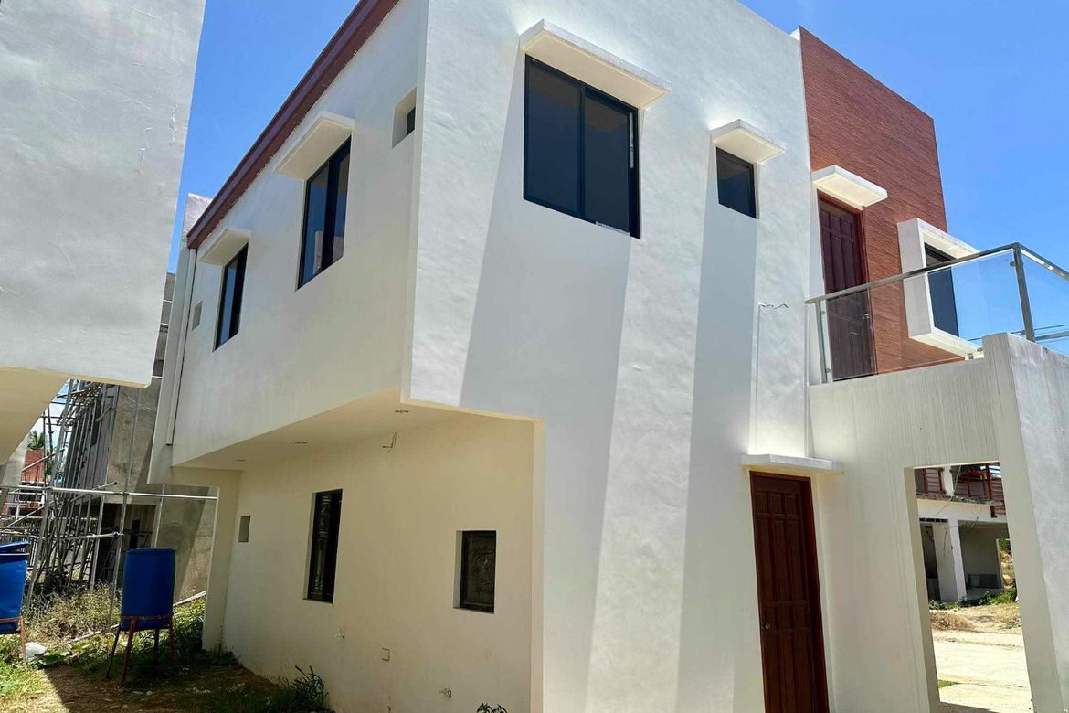 4 Bedroom House for Sale in San Vicente, Liloan, Cebu