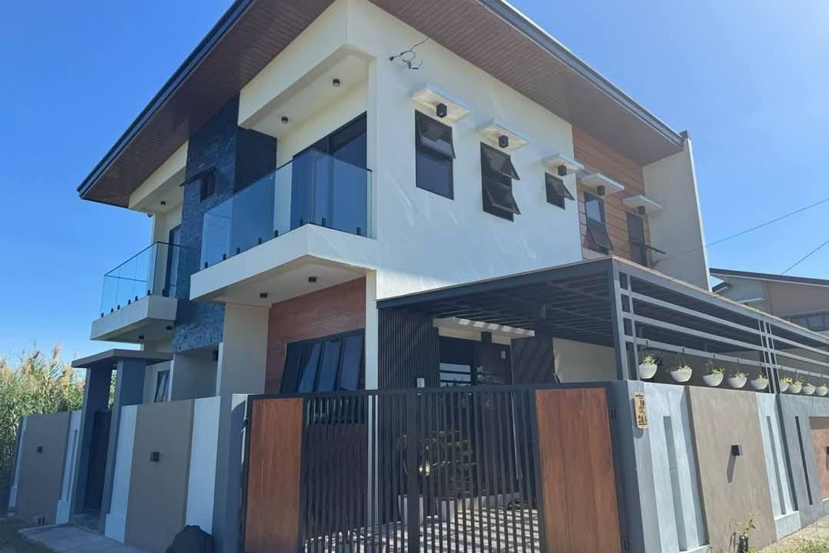4 Bedroom House for Sale in San Vicente, Mexico, Pampanga