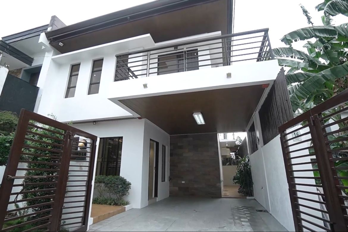 4 Bedroom House for Sale in Santa Ana, Taytay, Rizal