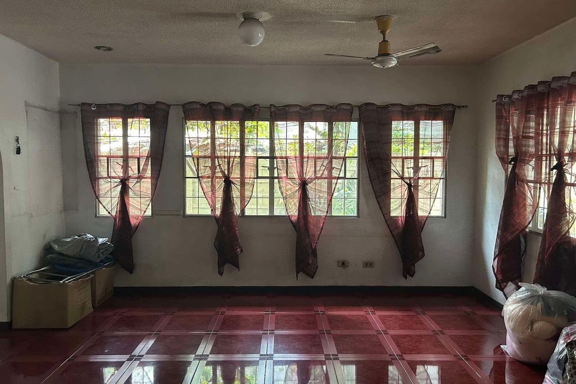 4 Bedroom House for Sale in Santa Cruz, Makati City – photo 13