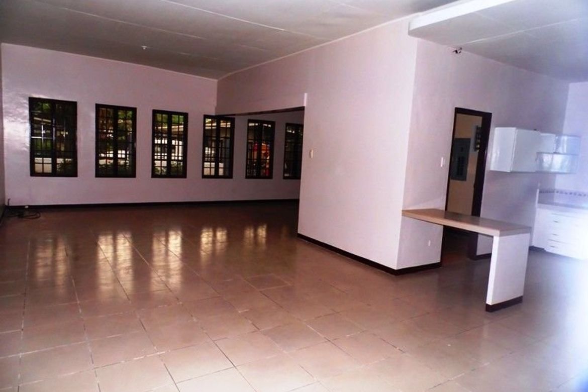 4 Bedroom House for Sale in Santa Cruz, Porac, Pampanga – photo 6